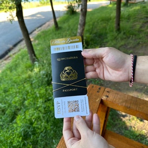 Invito Quinceanera nero con design del passaporto, bellissimo invito alla festa del 15° compleanno, regalo ideale per gli ospiti