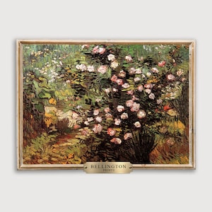 Puede incluir: Una pintura de un rosal con flores rosas y blancas en un entorno de jardín. La pintura está enmarcada en un marco dorado con el texto "BELLINGTON PRINTS" en la parte inferior.