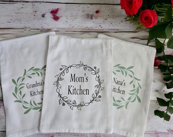 Customizable Kitchen Tea Towel: Personalized Mom/Grandma Gift