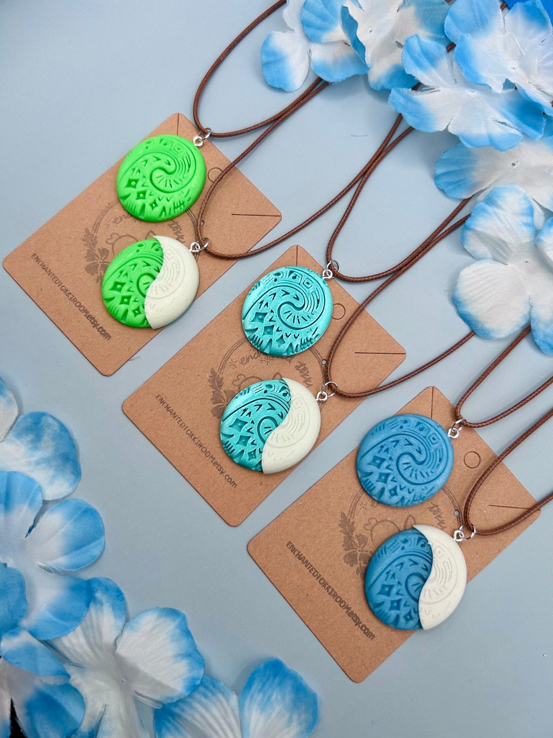 Moana Necklace Heart of Tefiti Necklace Moana Cosplay Necklace Disney Princess Disneybound Moana Glow in the Dark Heart of Tefiti Necklace Etsy