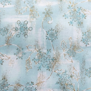 Wispy Snowflakes, 100% Cotton Fabric, sewing fabric, quilting, Joann Fabrics, snowflake fabric, winter fabric, Christmas