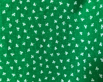 Small White Shamrock on Green Fabric 100% Cotton, quilting fabric, Sewing, crafting, four leaf clover, St Patty's fabric, St Patrick's Day