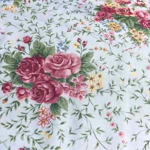 Quilter&#39;s Garden Floral Fabric 100% Cotton Fabric, Sewing, quilting fabric, fabric by the yard, shabby chic fabric, Cherry Creek