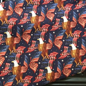 Tela patriótica American Pride Bald Eagle 100 % algodón, tela cortada a medida, acolchado, costura, 4 de julio, tela de bandera, Springs Creative
