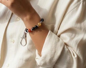 Wristlet with Chakra Gemstone beads: Balance your energies on the go