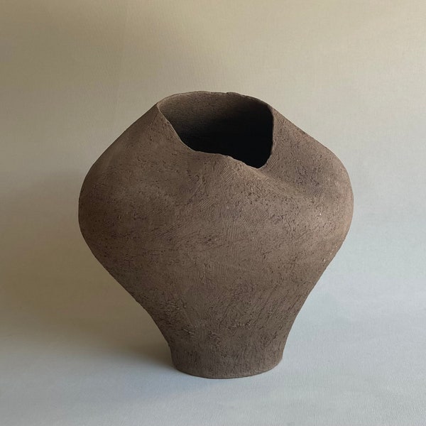 Handmade Ceramic Vase, Minimalist Modern Decor, Design Vase, Home Decor, Brown Ceramic Vase, Abstract Ceramic Vessel, Unique Ceramic Vase