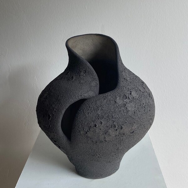 Black Moon Textured Ceramic Vase, Handbuilt Modern Vase, Nordic Decor, Ceramic Vessel, Home Decor, Handmade Design Vase, Unique Vase