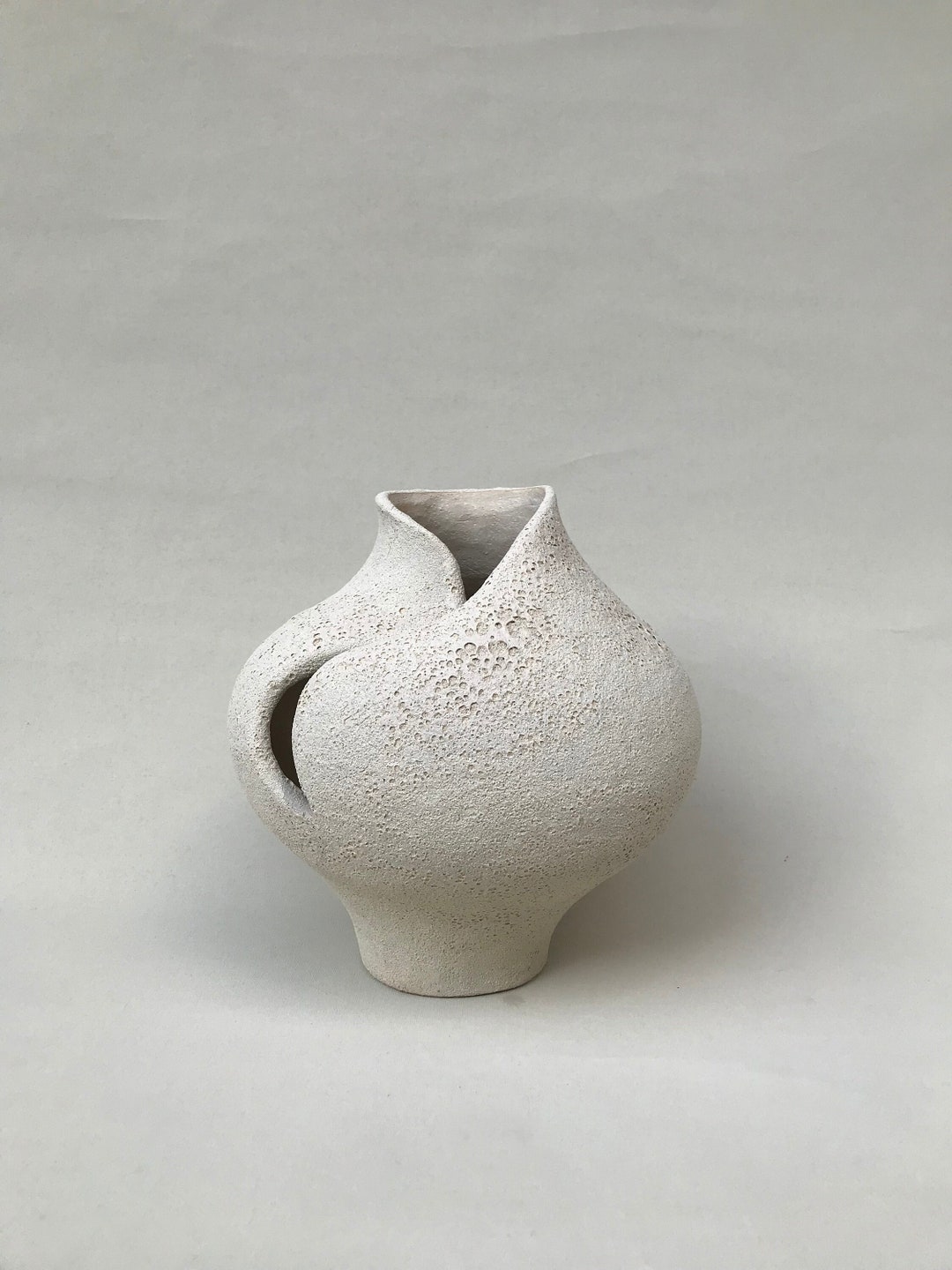 White Moon Textured Ceramic Vase, Minimalist Modern Decor, Unique Ceramic Vase, Design Vase, Home Decor, White Vase, Abstract... 