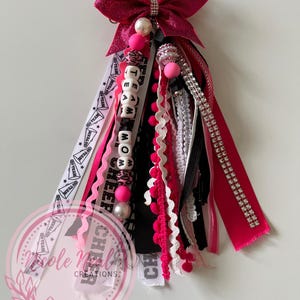 Porte-clés à pampilles avec étiquette de sac Cheer Mom