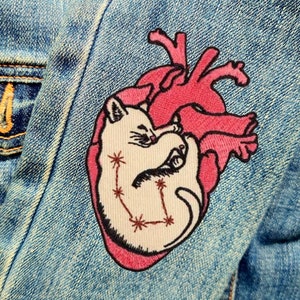 Cat Heart Love Patch - Embroidered Iron-On For Your Backpack, Purse, Hat, Jacket– Funny Meme Humor Cat Lover Happiness Astrology Gift
