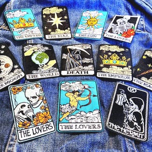 Parches de cartas del tarot bordados: termoadhesivos para mochilas, bolsos, sombreros y chaquetas: Wicca, brujas, diosas, góticos, naturaleza, magia, amor, ocultismo, astrología