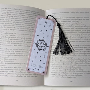 Marque-page poissons, marque-page de carte de tarot, cadeaux livresques, cadeau pour amateur de livres sur les sorcières, petits cadeaux pour elle, rat de bibliothèque, avec ou sans pompon