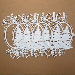 6 Die-Cut Frames with Christmas Tree For Stunning Crafting Creations