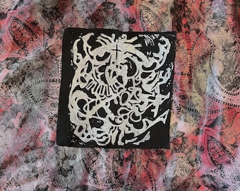 Grunge Skull Patch – Linocut Print on Fabric