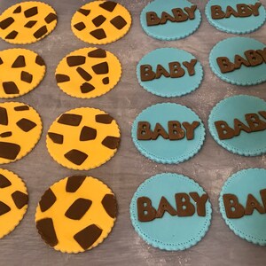 Handcrafted 3D Edible Fondant &quot;Baby Chips&quot; Baby Shower Cupcake Toppers - Get 6&quot;Baby&quot;+6&quot;Chips&quot; - Perfect for Birthdays and Special Occasions