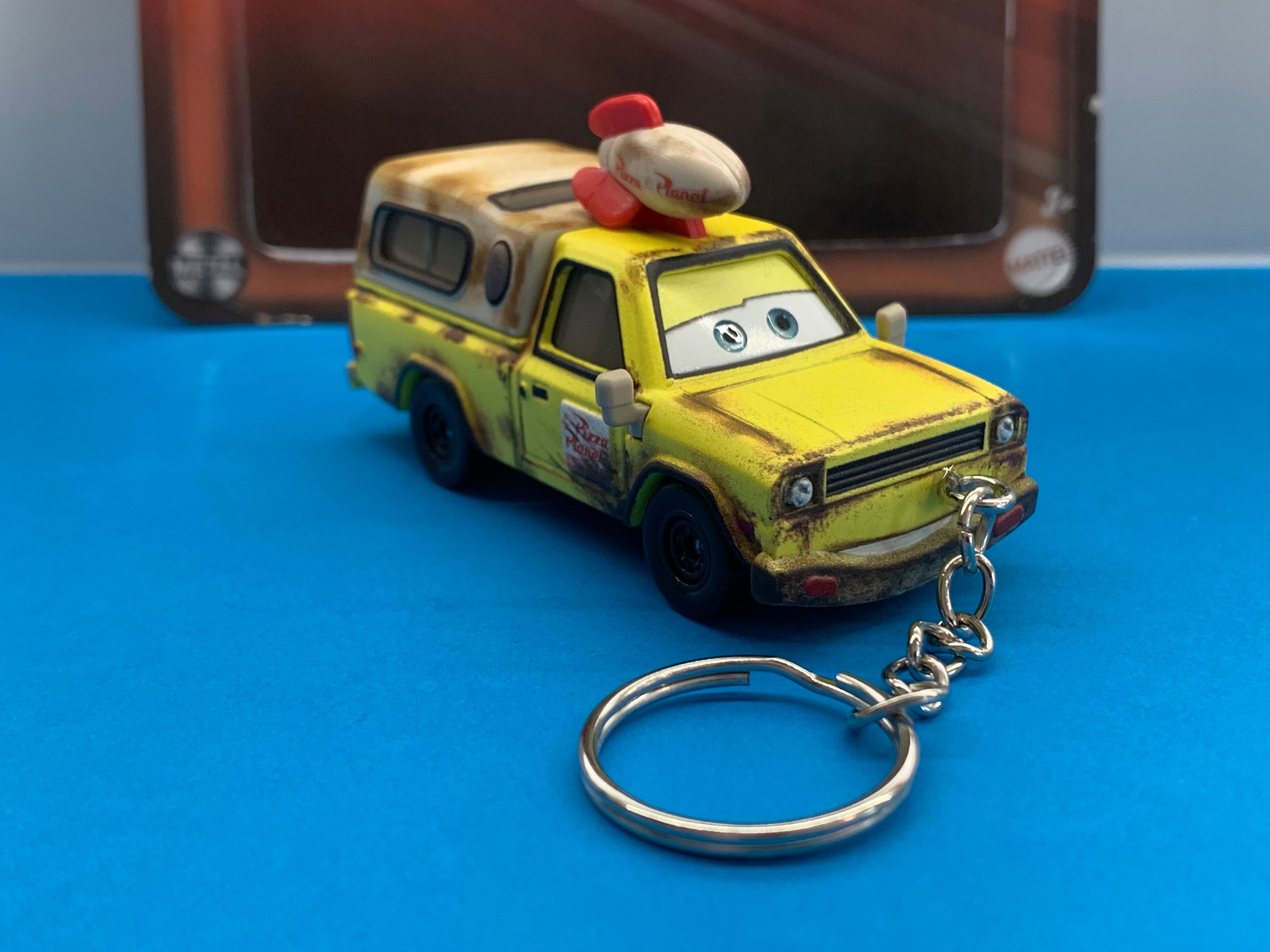 Hot Wheels/mattel '06 Cars Movie Todd Toyota Hilux Pizza Planet