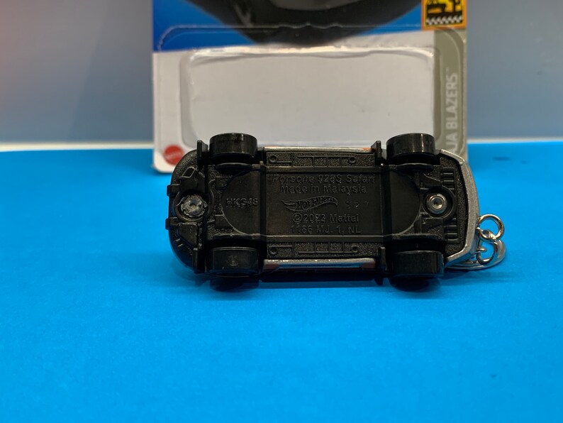 Hot Wheels 91 Porsche 928S Keychain Etsy