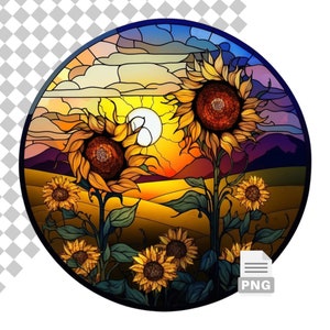 Op de afbeelding: Een glas-in-loodraam met een zonsondergangscène met zonnebloemen in tinten geel, oranje en bruin. De zonnebloemen zijn in een cirkelvormige opstelling geplaatst met hun gezichten naar de zon.