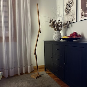 Modern wood Oak Floor Linear lamp - Handmade Wooden Lamp Altura Interior Design.