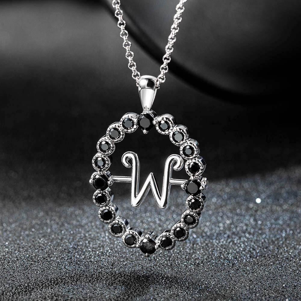 Set 3 Pezzi Gioielli Wednesday – Orecchini E Collana – Con Inserti In Zirconia – Idea Regalo Per Fan Della Serie TV