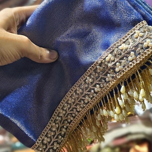 Sari de organza Banarasi: seda tejida Zari, tradición elegante