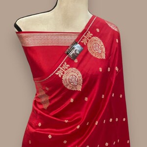 Banarasi Kora Silk Saree: Zari Weave, Stitched Blouse