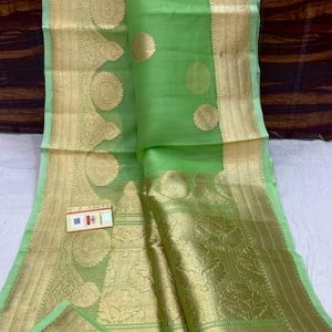 Banarasi Organza Silk Saree: Zari Weaving, Lightweight Elegance