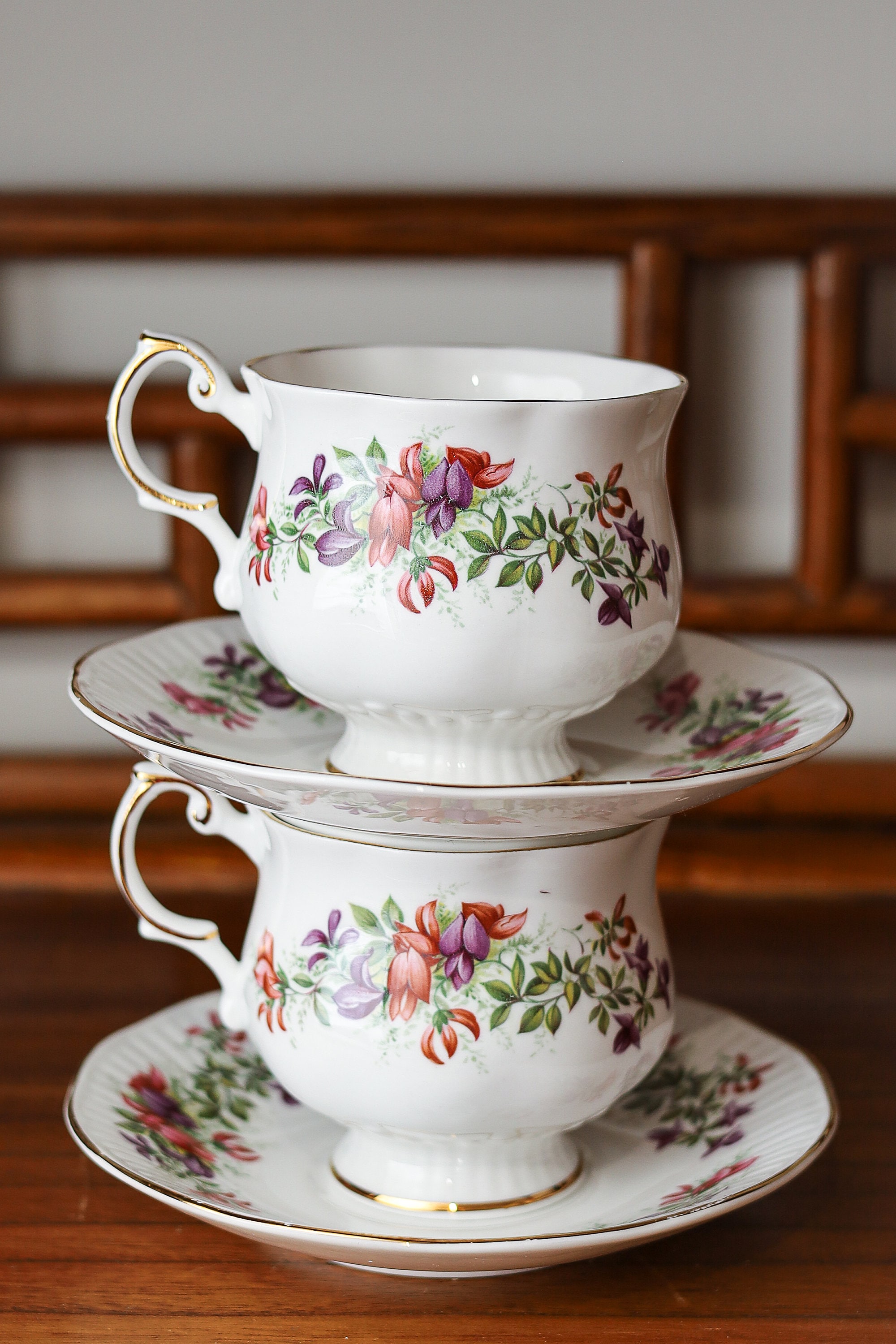 Queen's Tea Cup and Saucer X2 Fine Bone China Rosina China CO. Ltd Wild Flowers Made in England