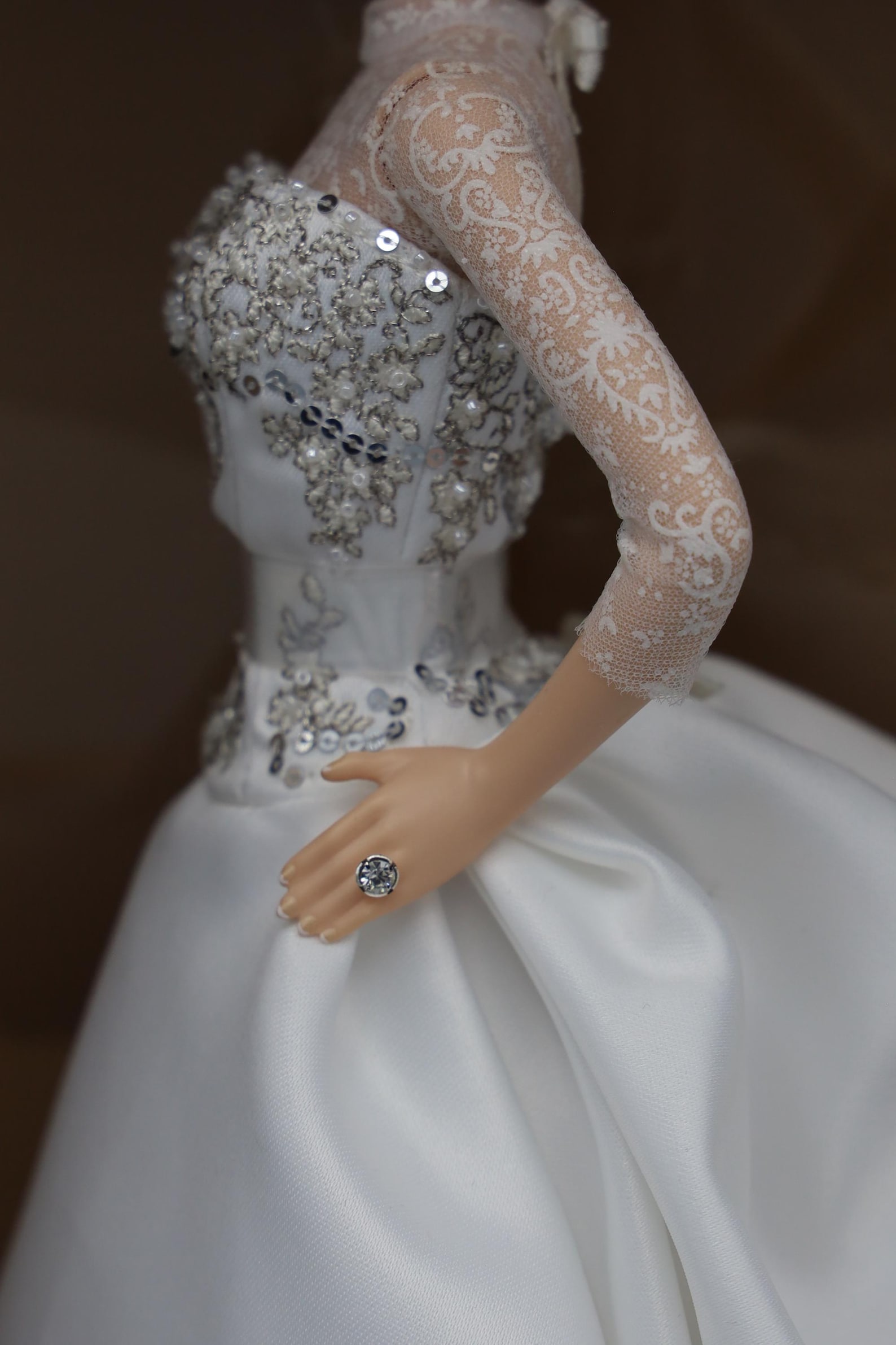 2007 Reem Acra Bride Barbie (Promo) | Romance and elegance a