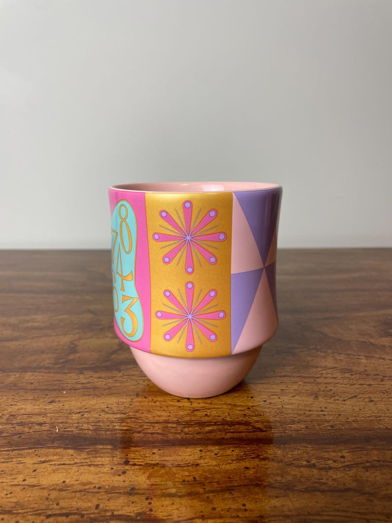 Disney Minnie Mouse The Main Attraction Mug | It's A Small World | 14oz Coffee Mug | Disney Collectible | Rare Find | Limited Release | Gift Bild 4