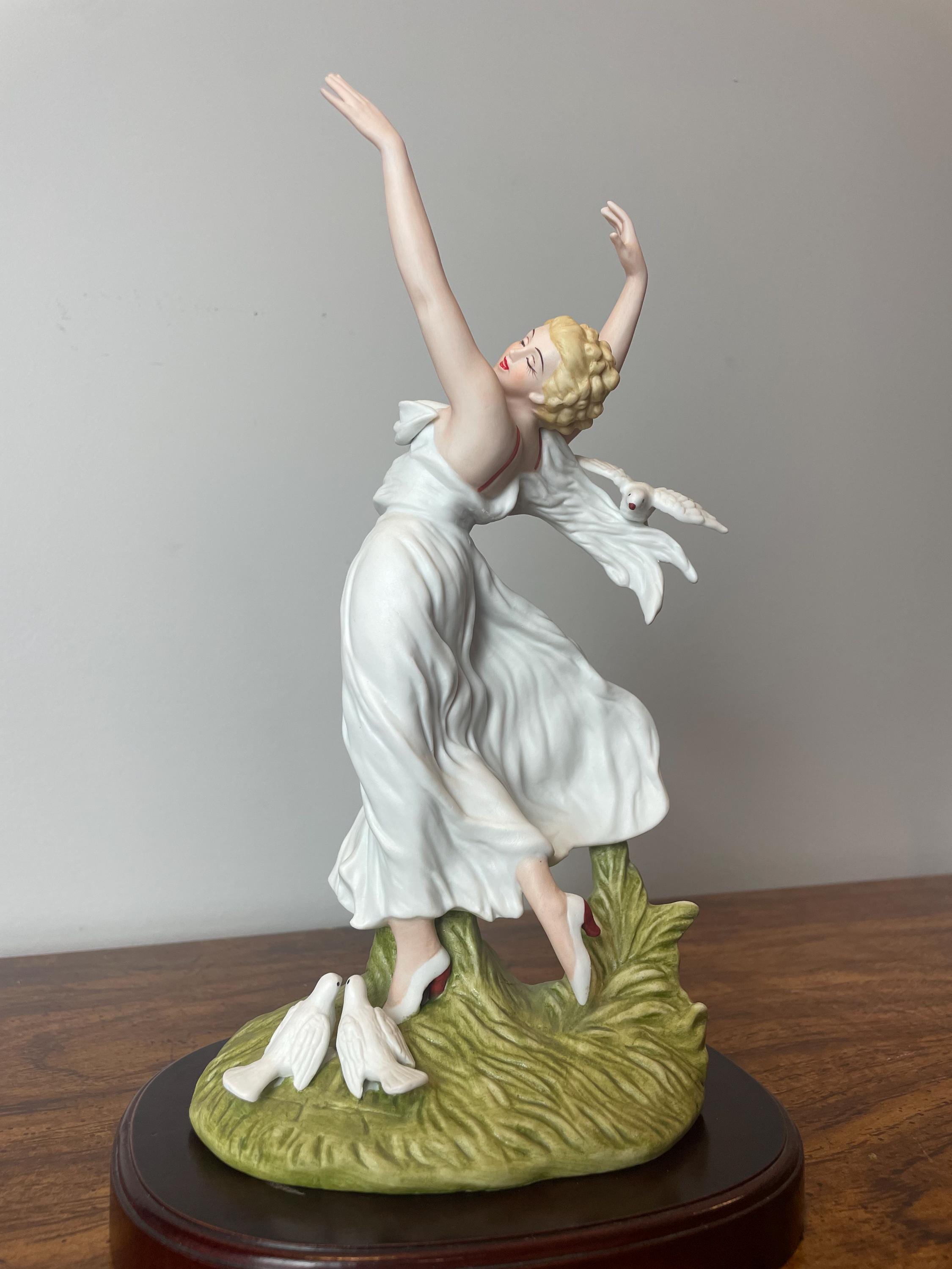 ルイ・イカール ( ユリ ) Icart Figurine Leslis Yahoo!オークション - ルイ・イカール 花 ICART FIGURINE LES