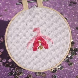 Simple Clitoris cross stitch PDF pattern