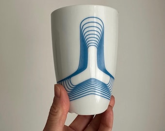 Karim Rashid Pernille Vea Futuristic Thermo Cup 21cl, In Blue, For Menu Denmark