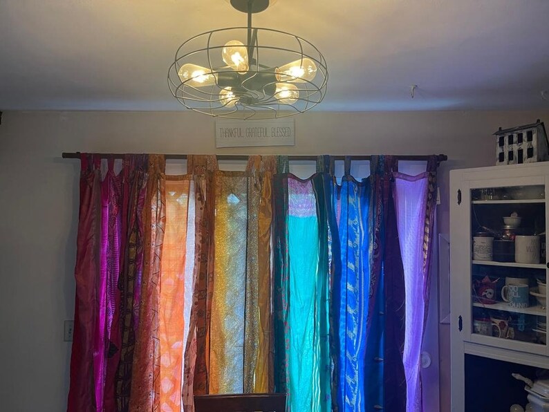 Indian Vintage Old Silk Sari Fabric Curtains, Handmade Curtain Door Window Decor Up cycled Curtain Home Door Curtains Recycled Silk Curtain zdjęcie 10