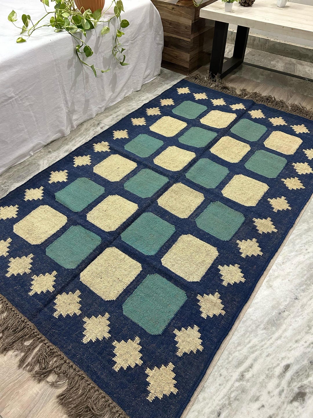 Handwoven Kilim Wool and Jute Rug for Home and Hall Wall Hanging Rug ...