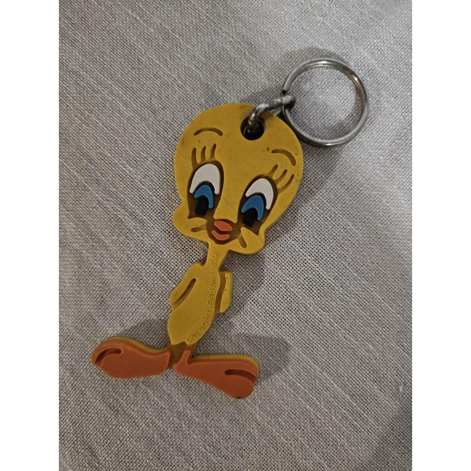 Vintage Tweety Bird Rubber Keychain - Etsy