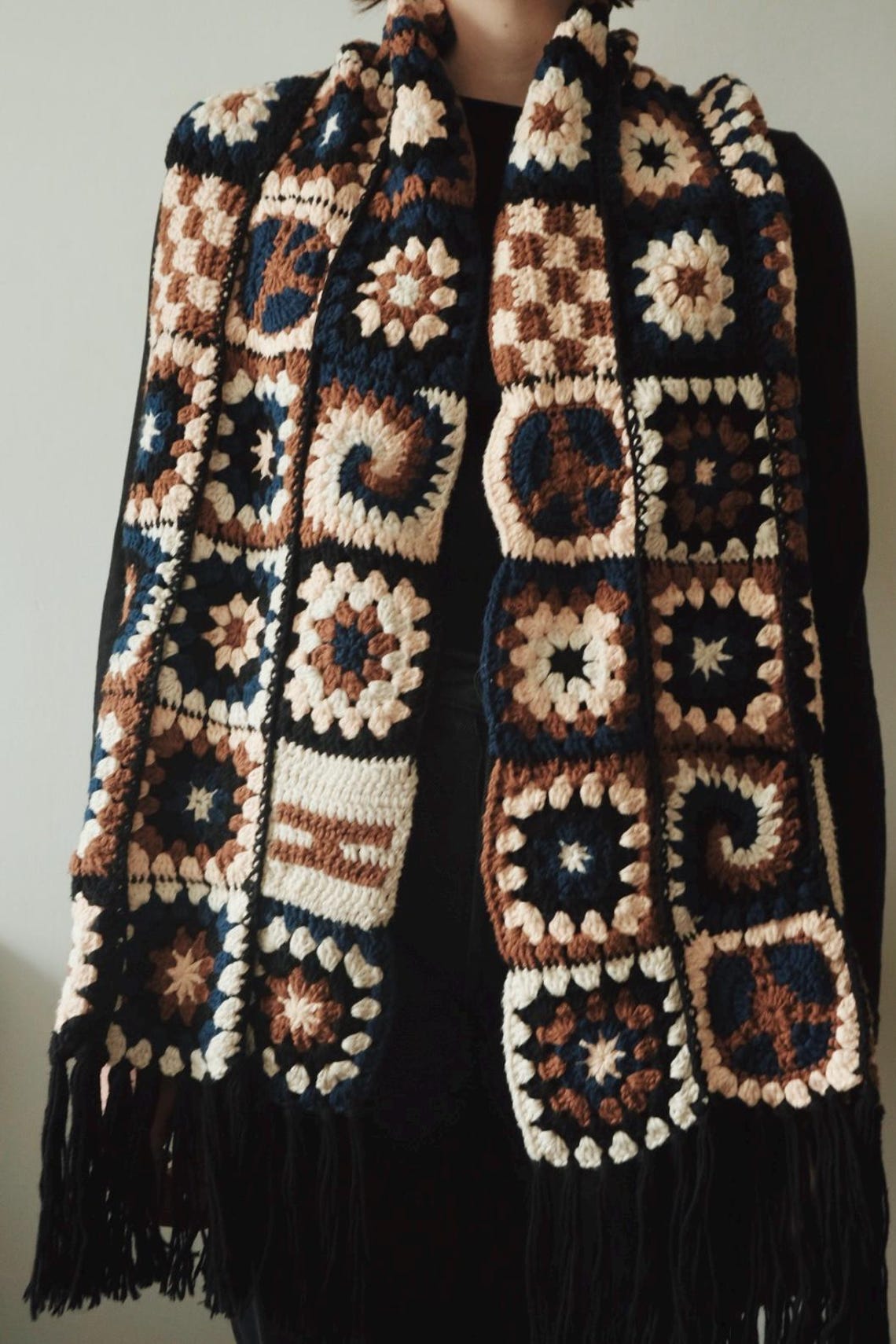 LARGE SQUARE SCARF ARCHIVAL REVIVAL main image 1