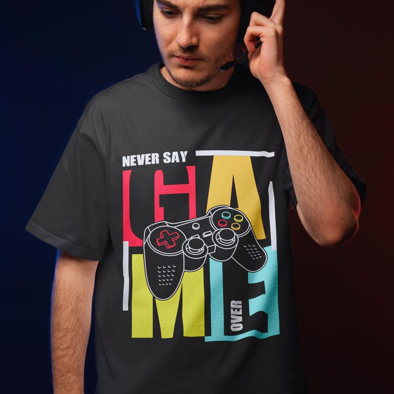Close-up of a gaming-themed design on a trendy T-shirt, ideal for esports fans and gaming enthusiasts.