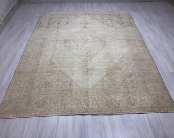 8x10 Rug,Oversize Rug,Turkish Rug,Large Vintage Rug,8x10 Oushak Rug,Living Room Rug,Muted Turkish Rug,Beige Rug,Neutral Rug,8x10 Wool Rug