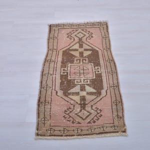 2x3,Vintage Bath Rug,2x3 Small Rug,Beautiful Rug,Wool Turkish Rug,Bathroom Rug,Unique Rug,Boho Rug,Door Mat Rug,2x3 Rug,Handmade Rug,