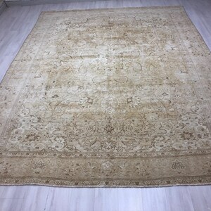 10x13,Vintage Turkish Rug,Neutral Oversize Rug,10x13 Rug,Handwoven Rug,10x13 Anatolian Rug,Oversize Turkish Rug,10x13 Area Rug,Oushak Rug