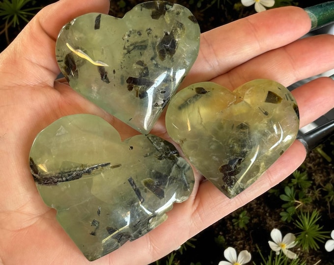Prehnite with Epidote Hearts