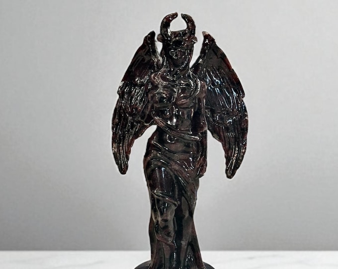 Garnet Lilith Crystal Carving