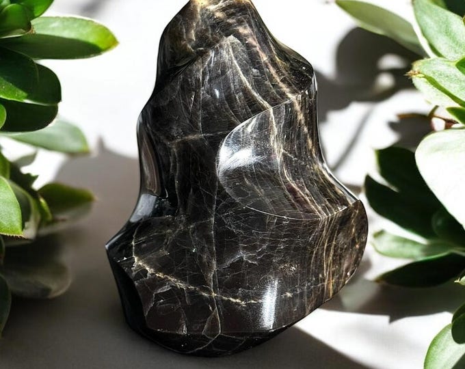 Black Moonstone Flame