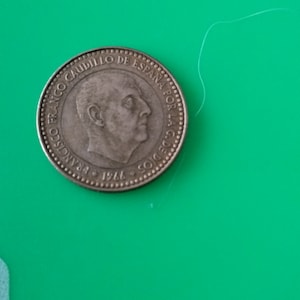 1966 peseta with coinage failure