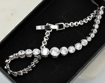 Silber Tennis Armband - Sterling Silber 925 Armband mit Zirkonia Steinen - Minimalist Design - Diamantimitate Silber Armband