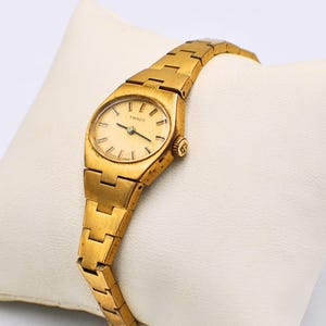 Vintage Gold Plated Tissot Watch - 1970s Ladies watch
