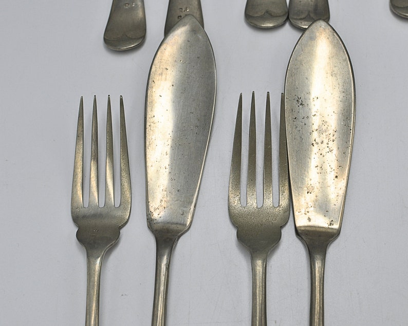 Vintage Cutlery Fish Knives and Forks Viners 1930's Wearwite Stainless