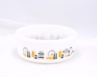 ヴィンテージの希少な「ブラックチューリップ」柄のパイレックス