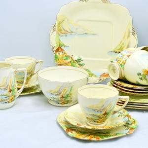 ヴィンテージ ロイヤル グラフトン ルツェルン チャイナセット：6 トリオ、ミルクジャグ、ケーキプレート